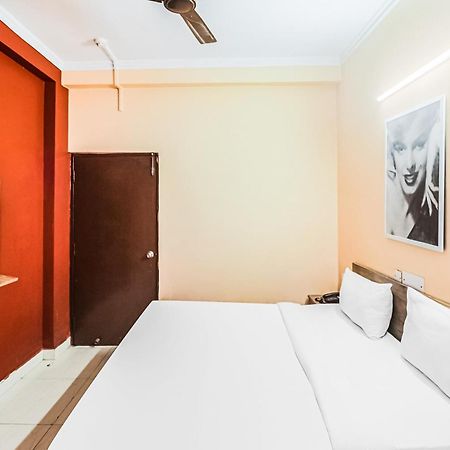 גורגאון Hotel O Avni Residency מראה חיצוני תמונה