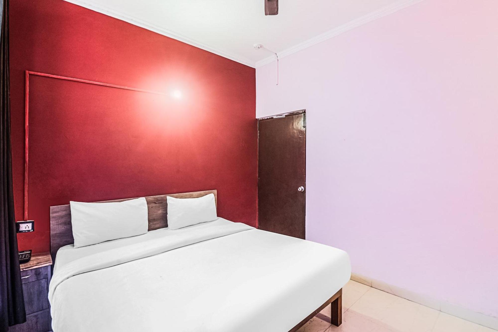 גורגאון Hotel O Avni Residency מראה חיצוני תמונה